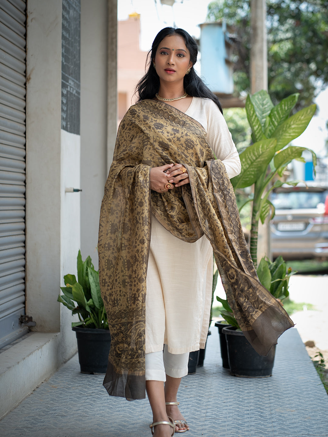 Neerja Brown Ajrakh Dupatta