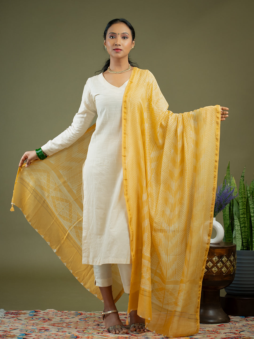 Rangrez Yellow Shibori Dupatta