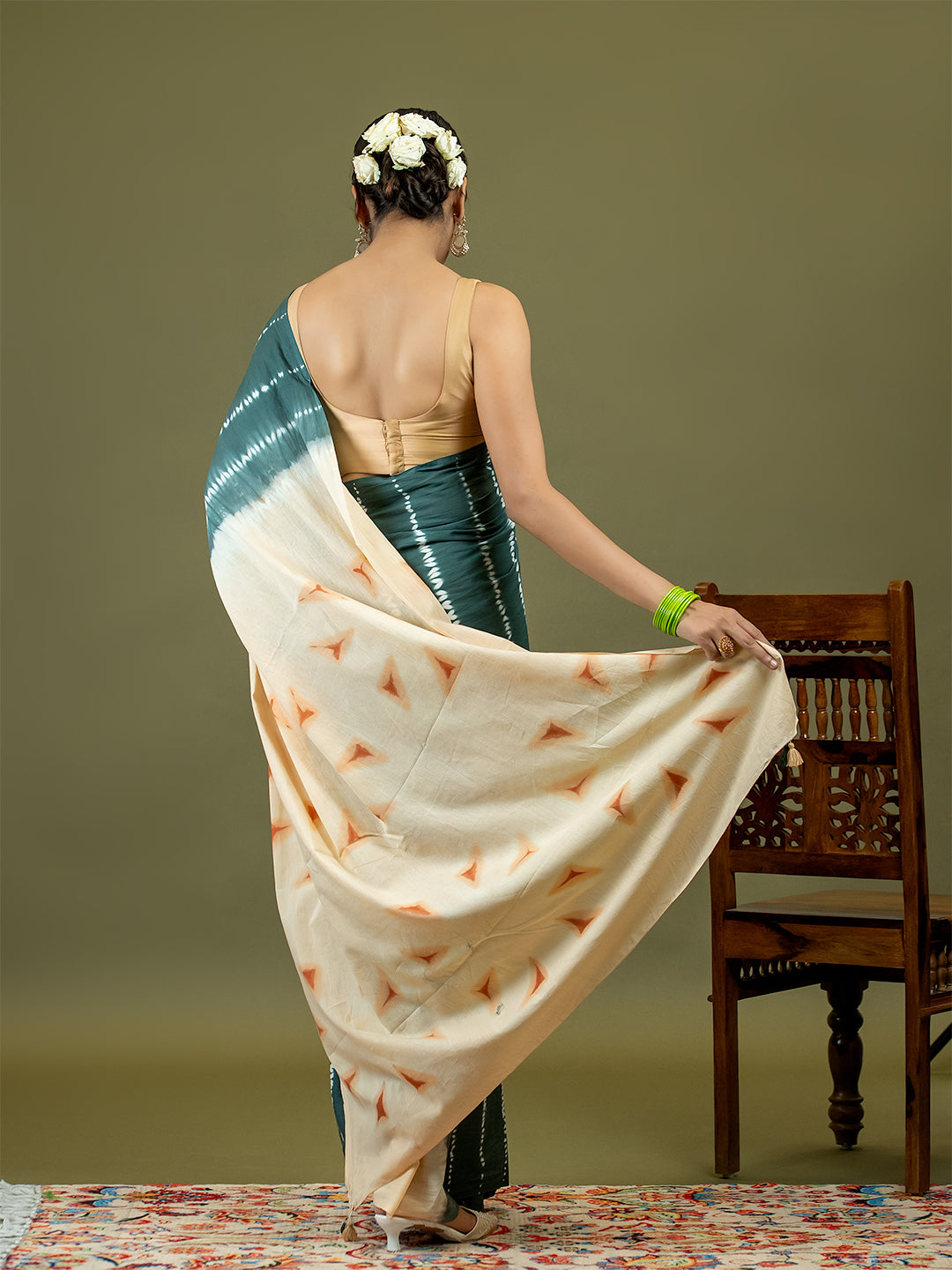 Leelaa Grey Shibori Saree