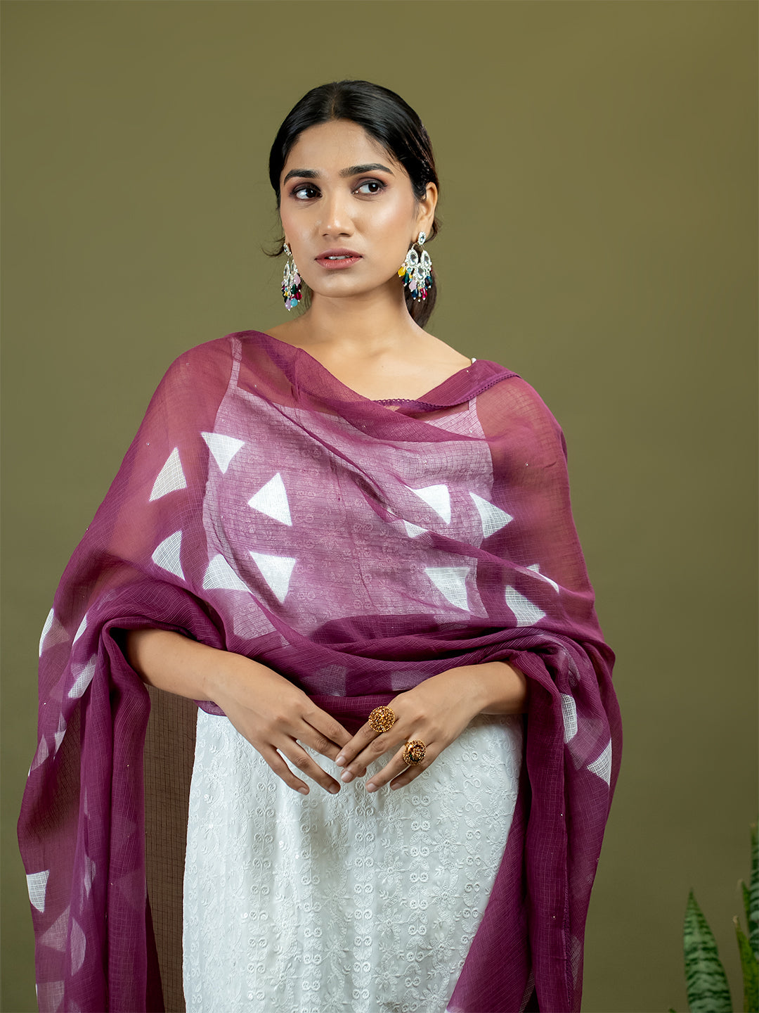 Chhayaa Wine Shibori Dupatta