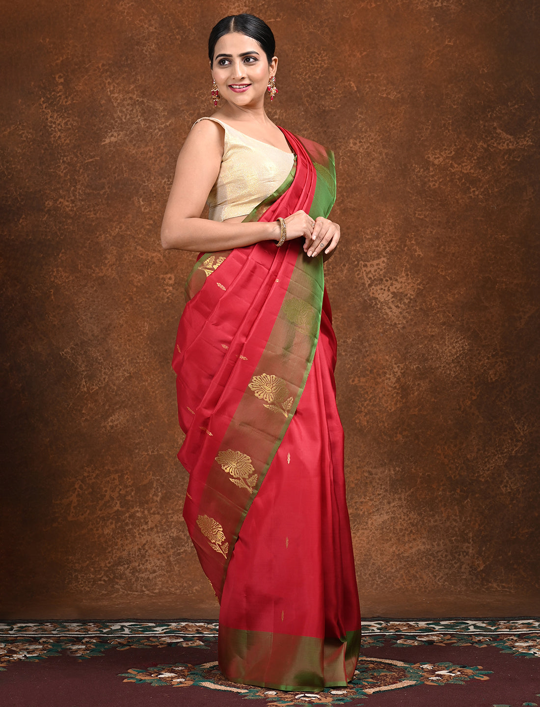 Sarika Red Kanjeevaram Saree