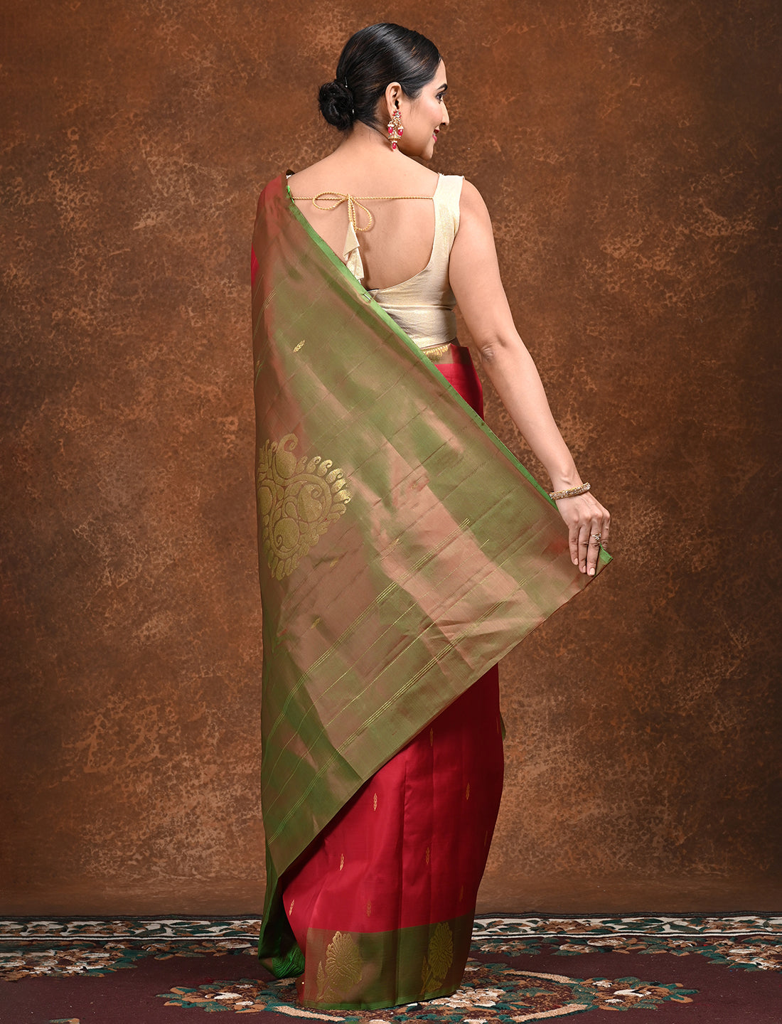 Sarika Red Kanjeevaram Saree