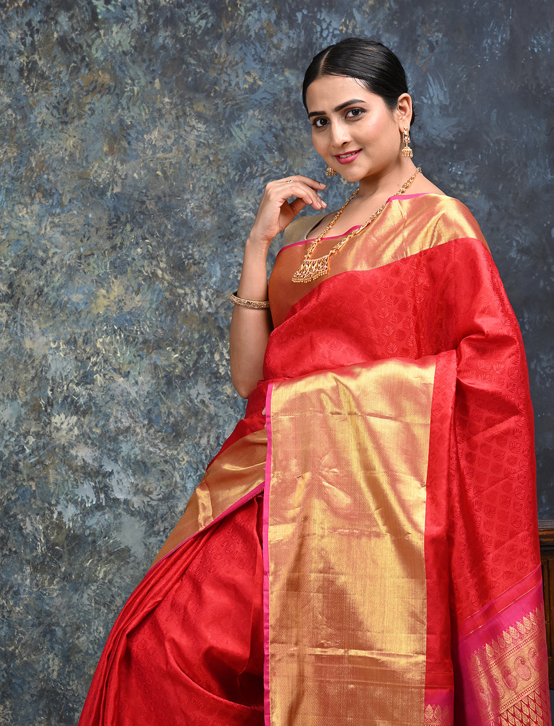 Pratha Red Kanjeevaram Saree