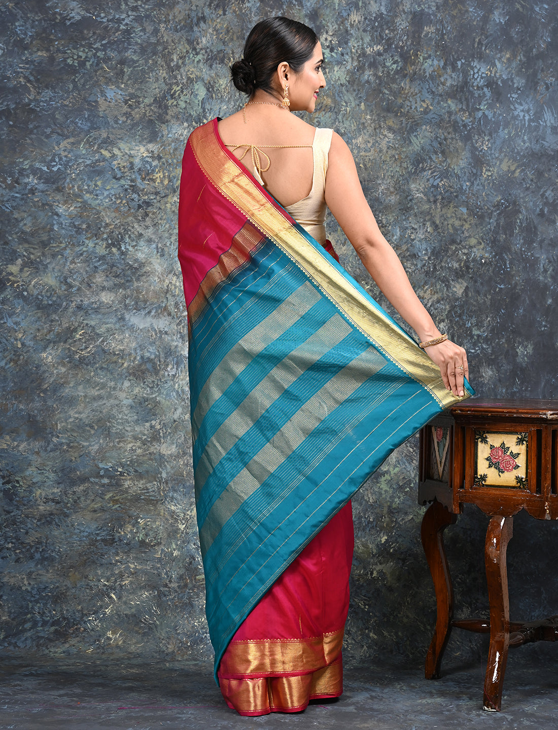 Rajani Fuchsia Kanjeevaram Saree