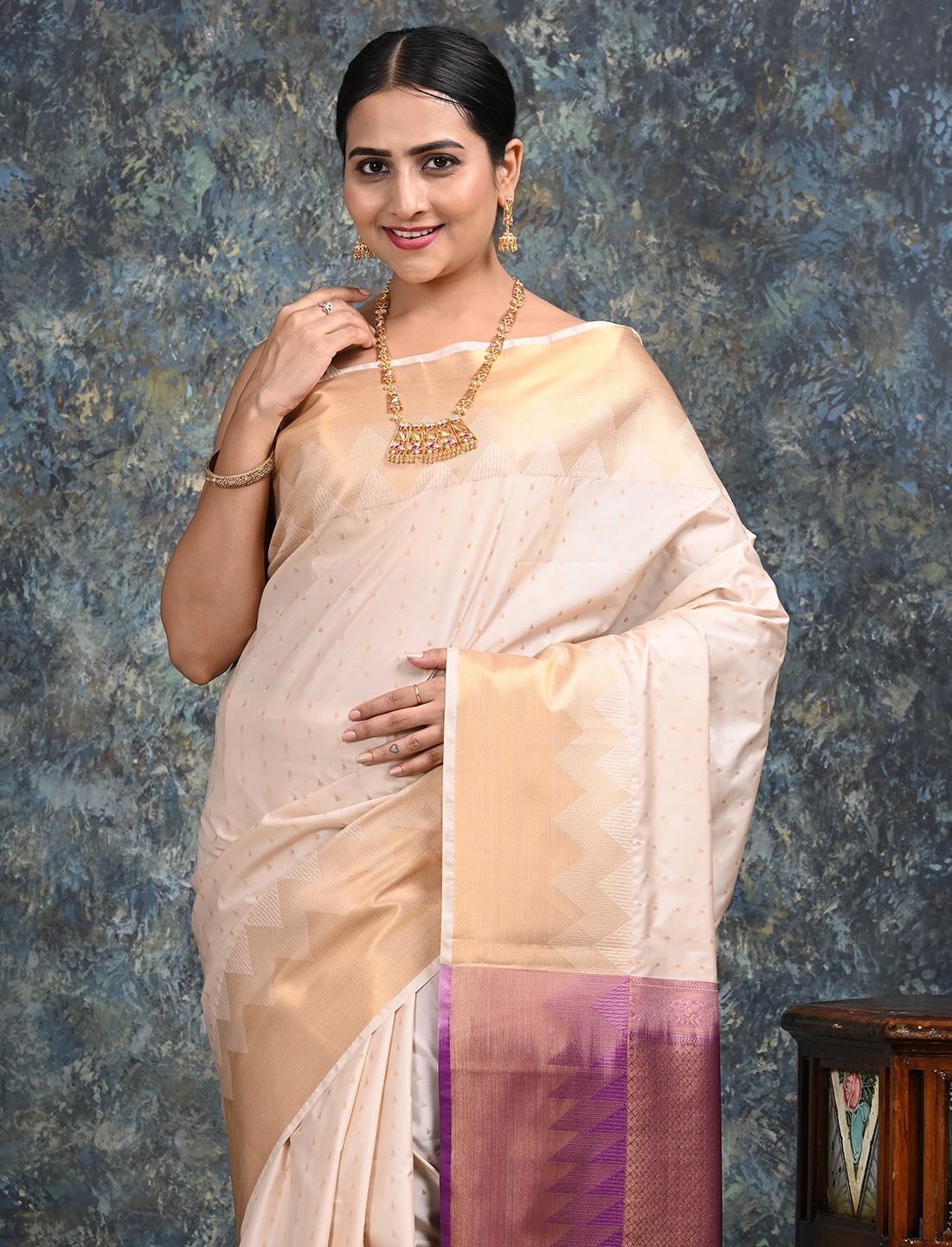 Amruta Off White Kanjeevaram Saree