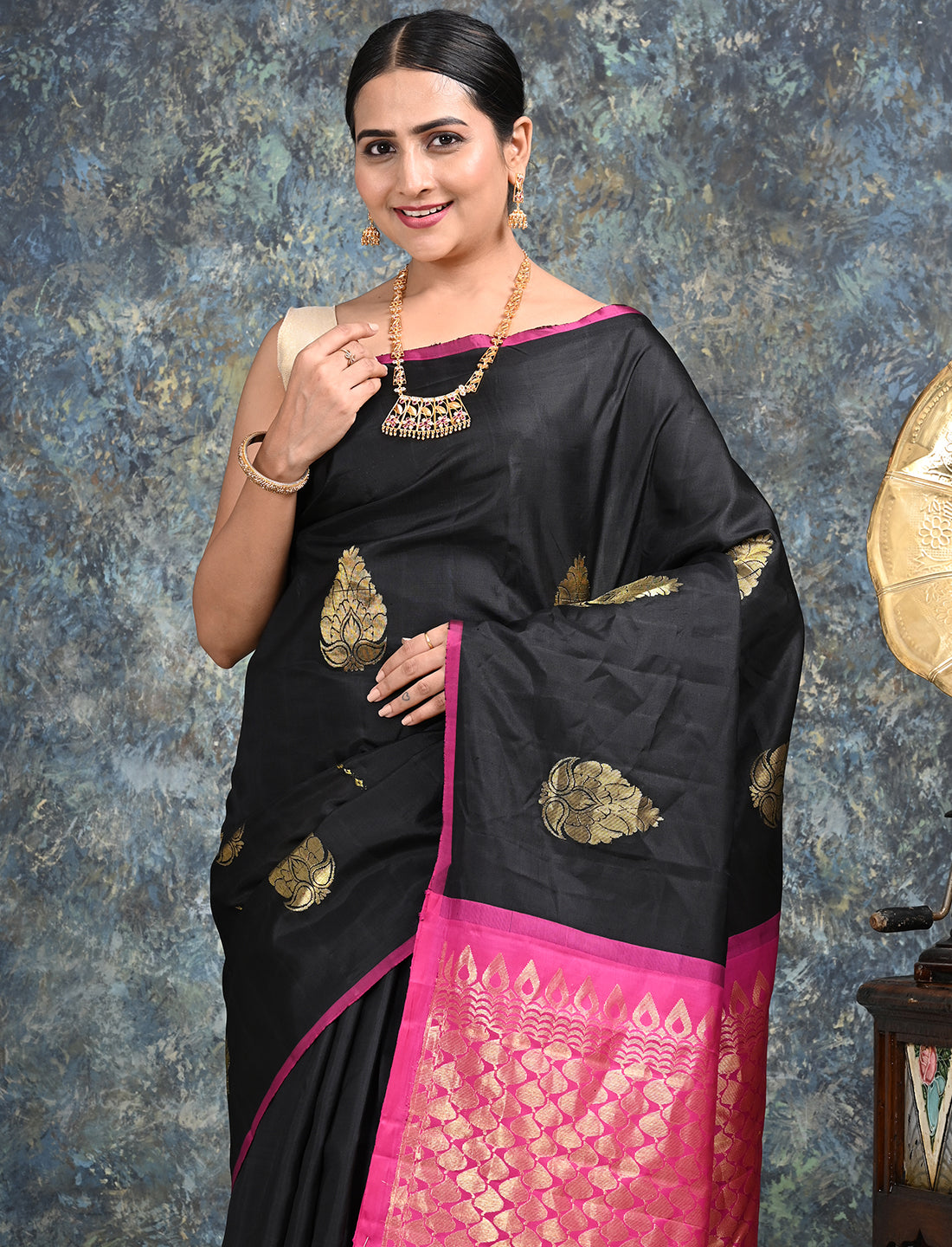 Rajani Black Kanjeevaram Saree