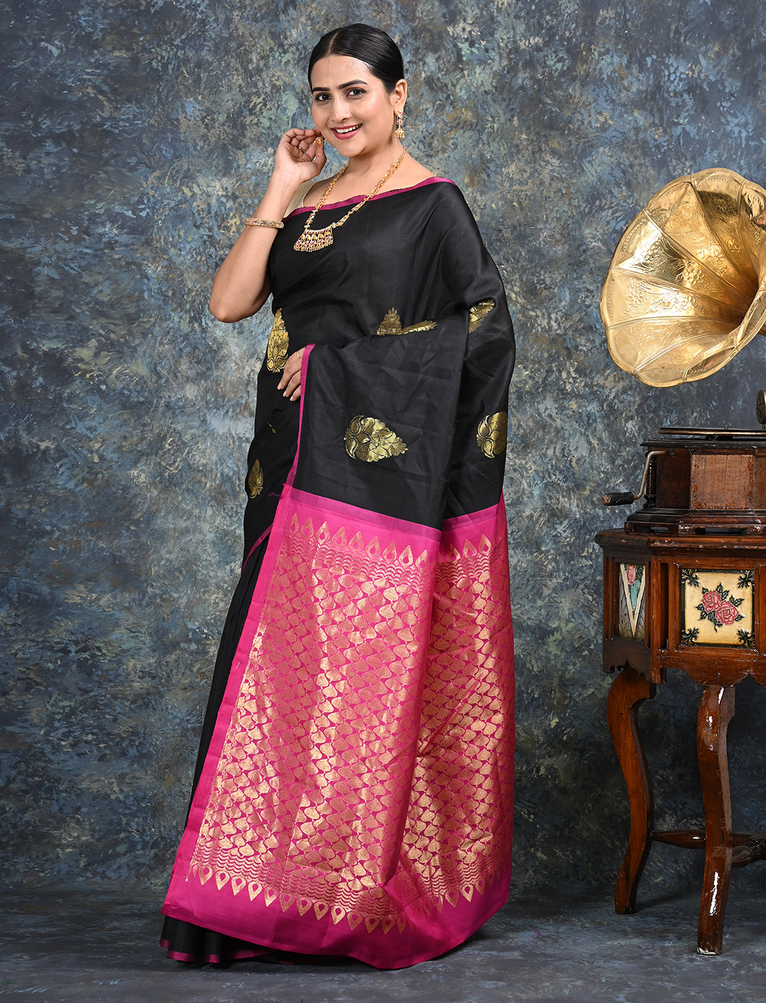 Rajani Black Kanjeevaram Saree