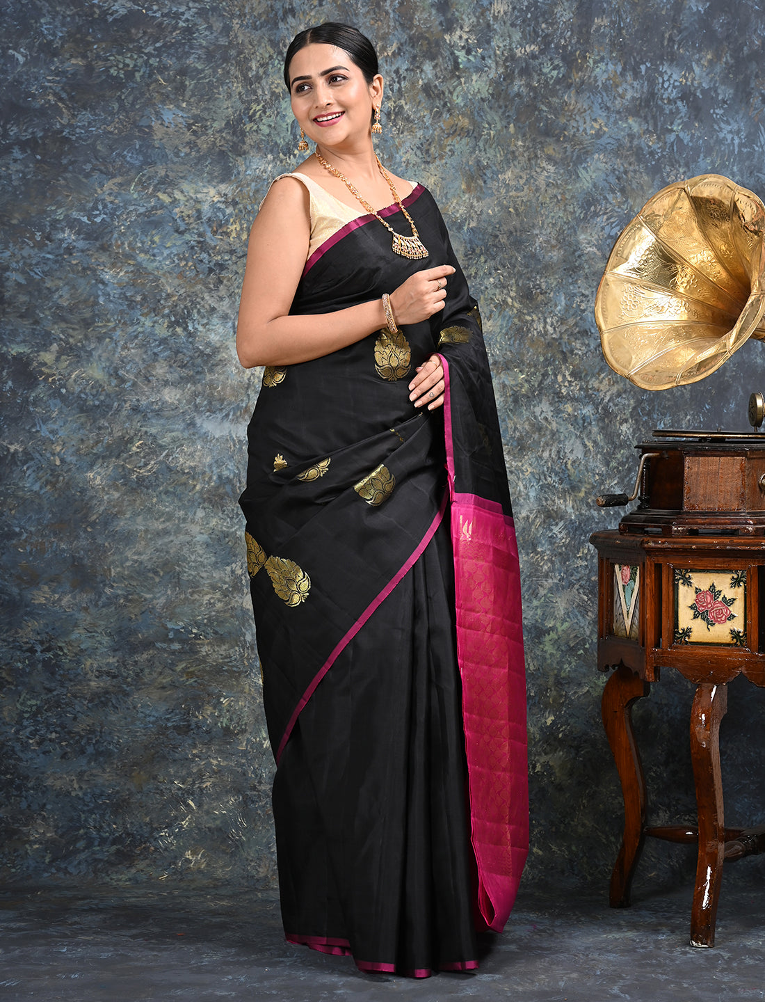 Rajani Black Kanjeevaram Saree