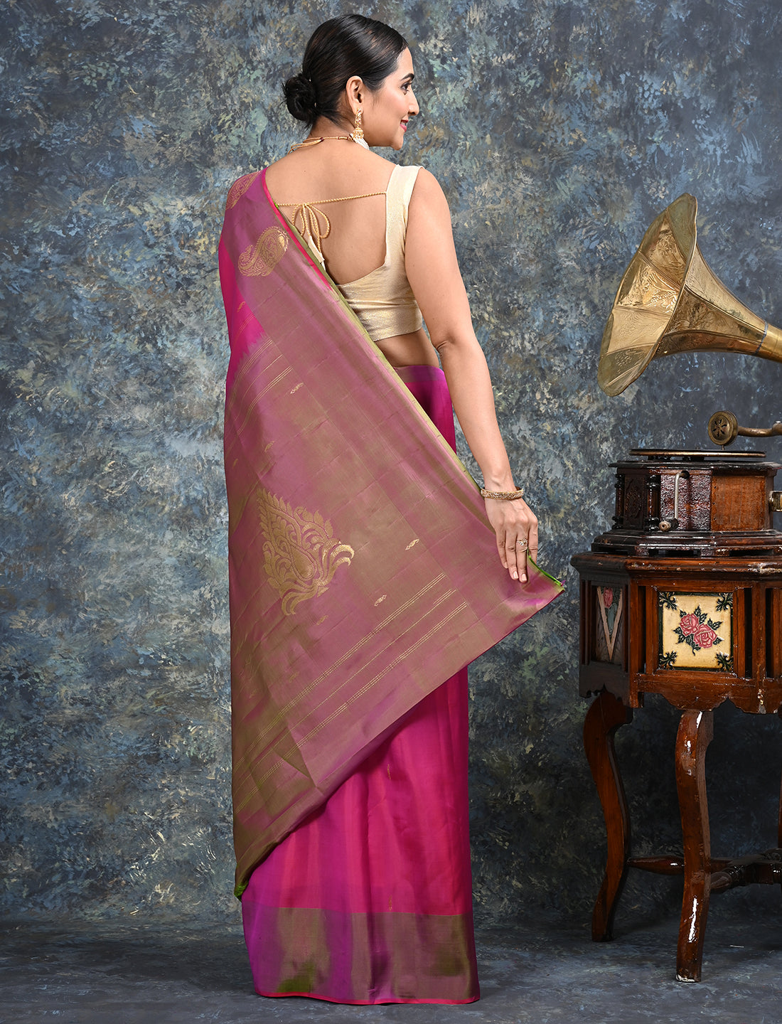 Sarika Pink Kanjeevaram Saree