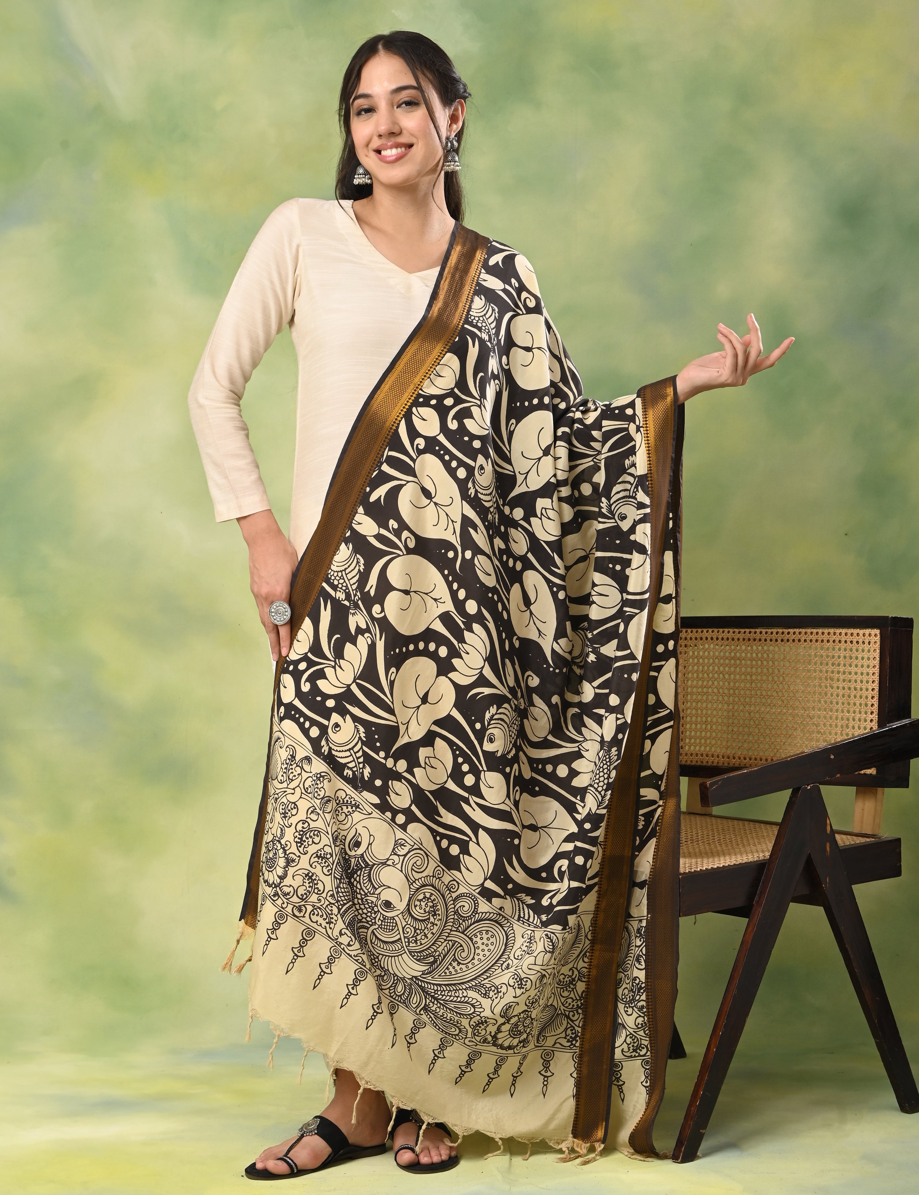 Thavare Charcoal Pen Kalamkari Dupatta