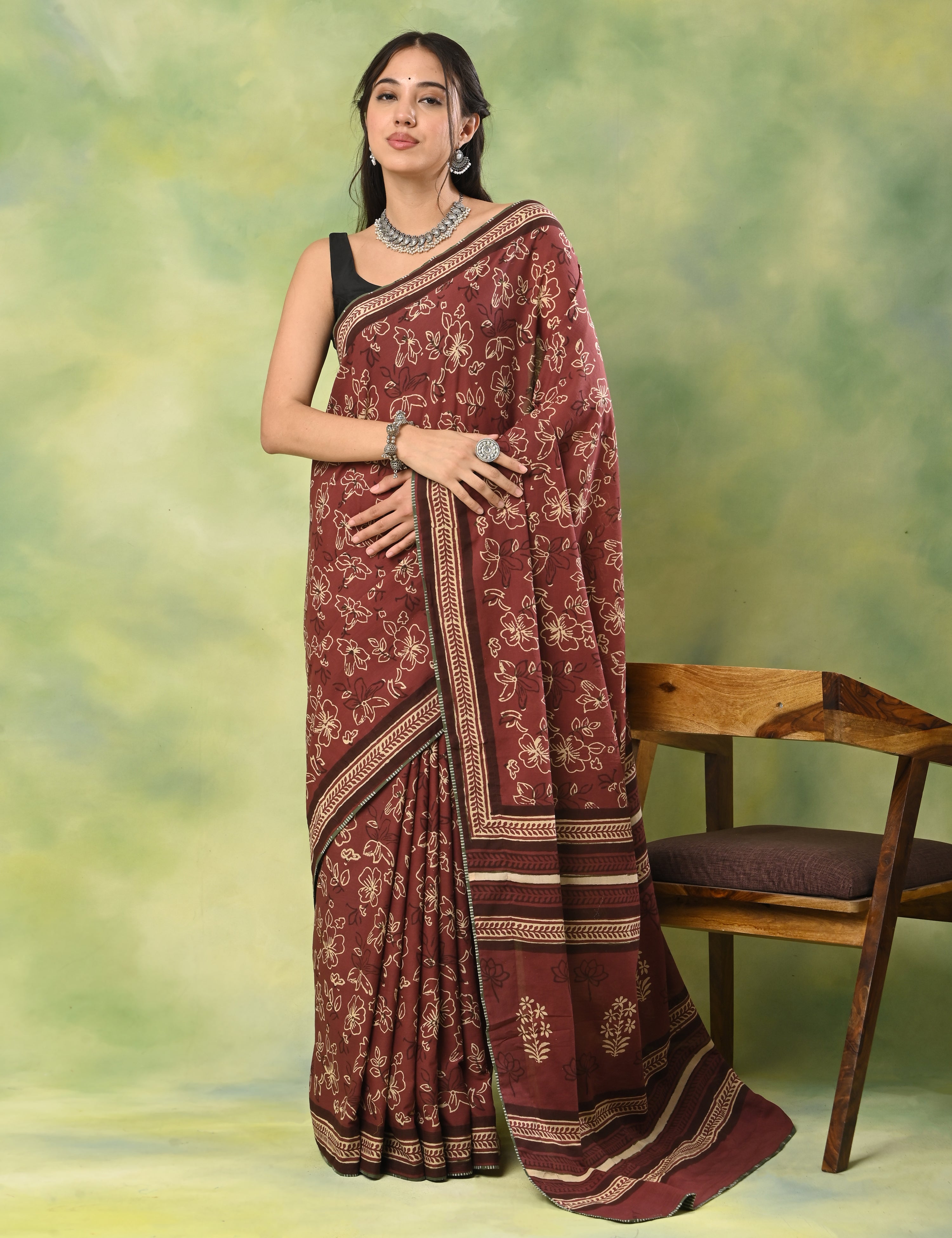 Mel Jol Burgundy Dabu Saree
