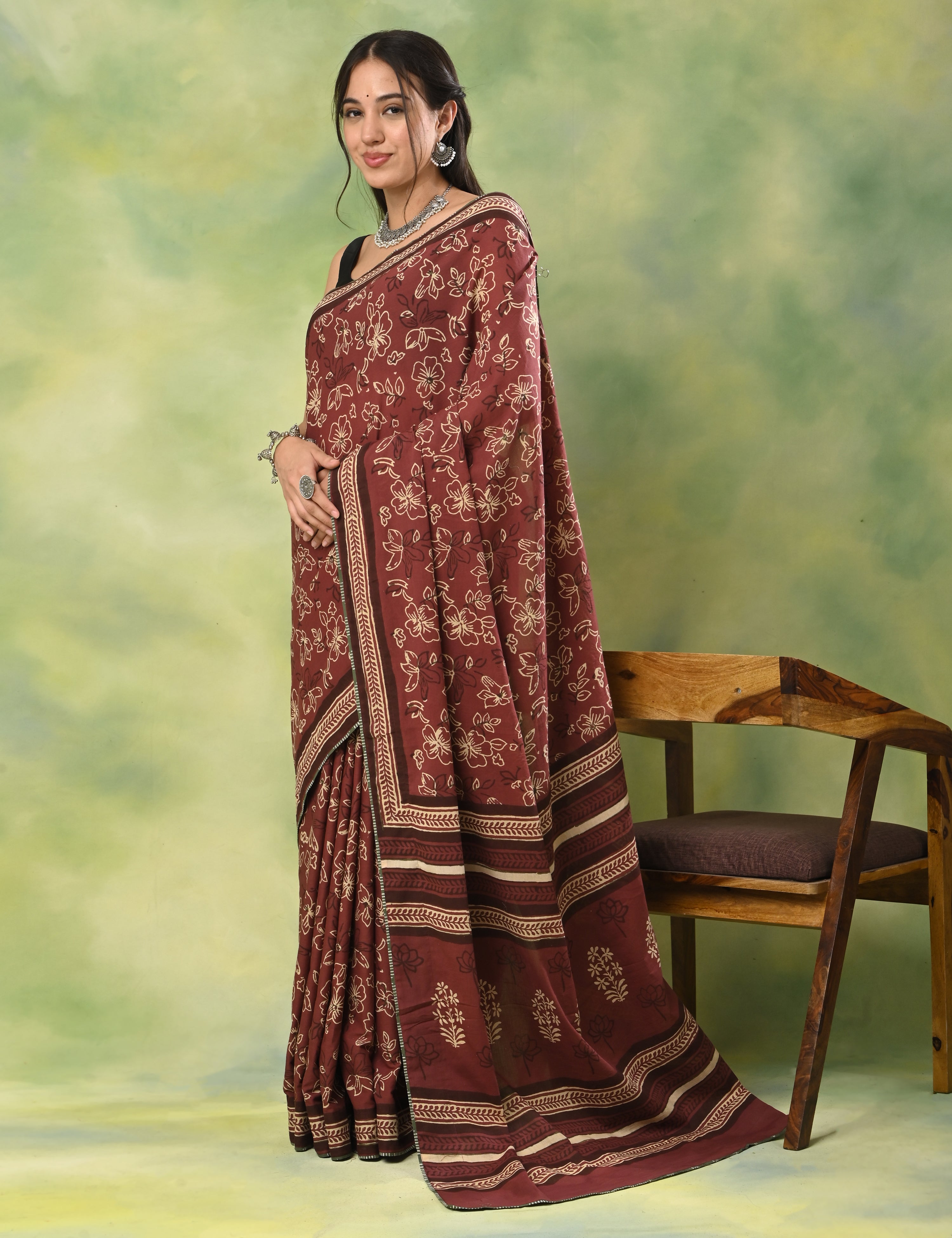Mel Jol Burgundy Dabu Saree