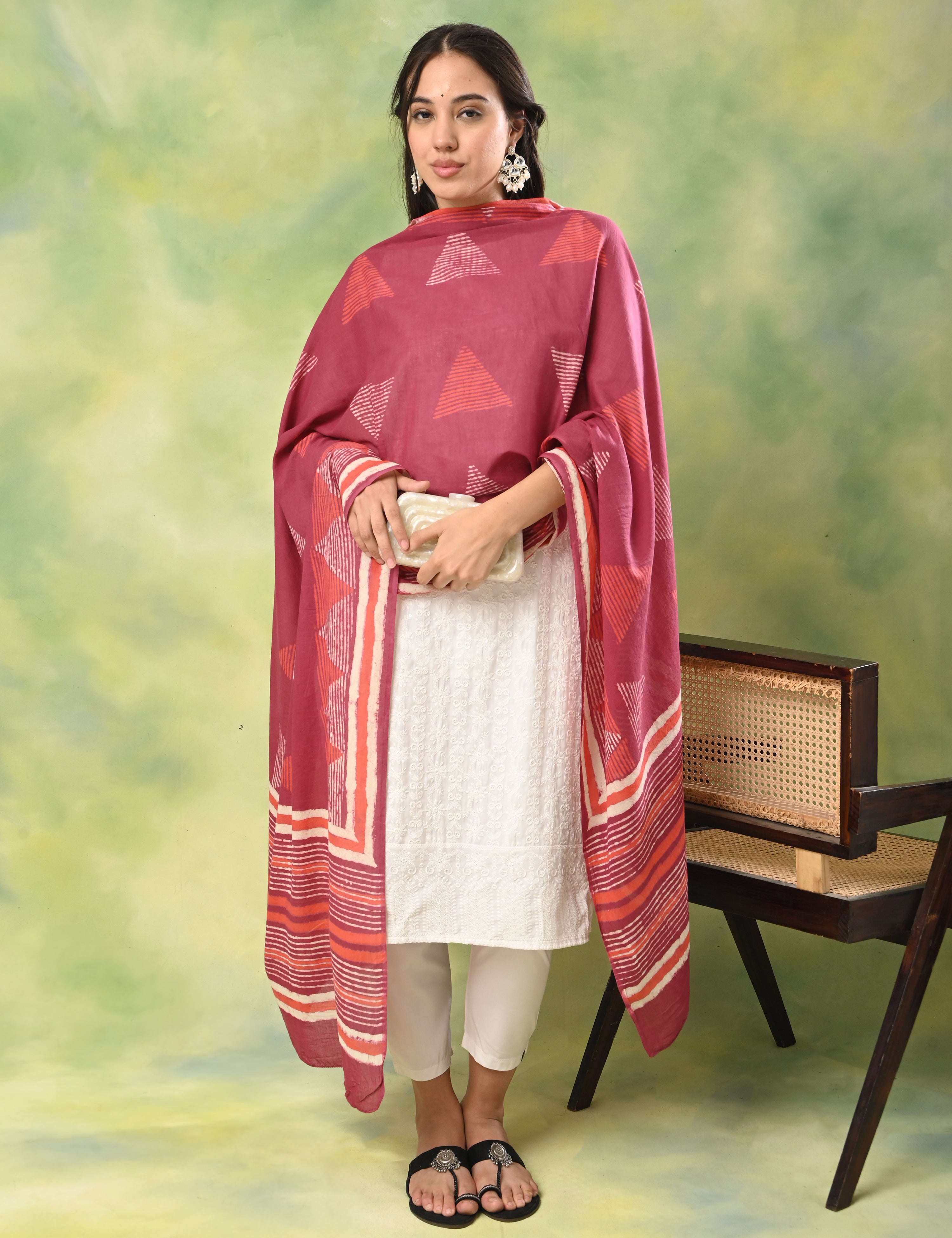 Trayas Magenta Dabu Dupatta