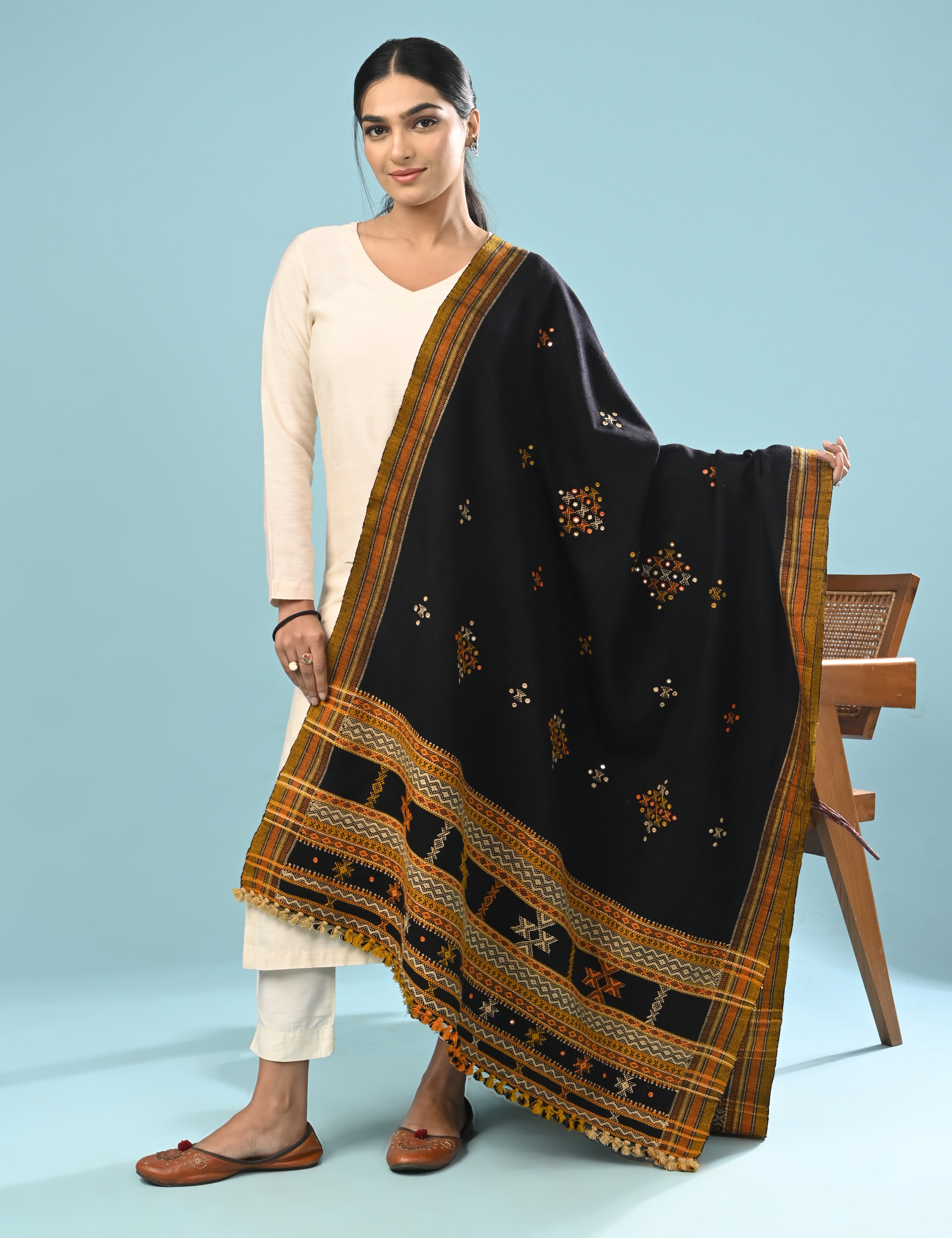 Thavare Black Kutch Embroidery Shawl