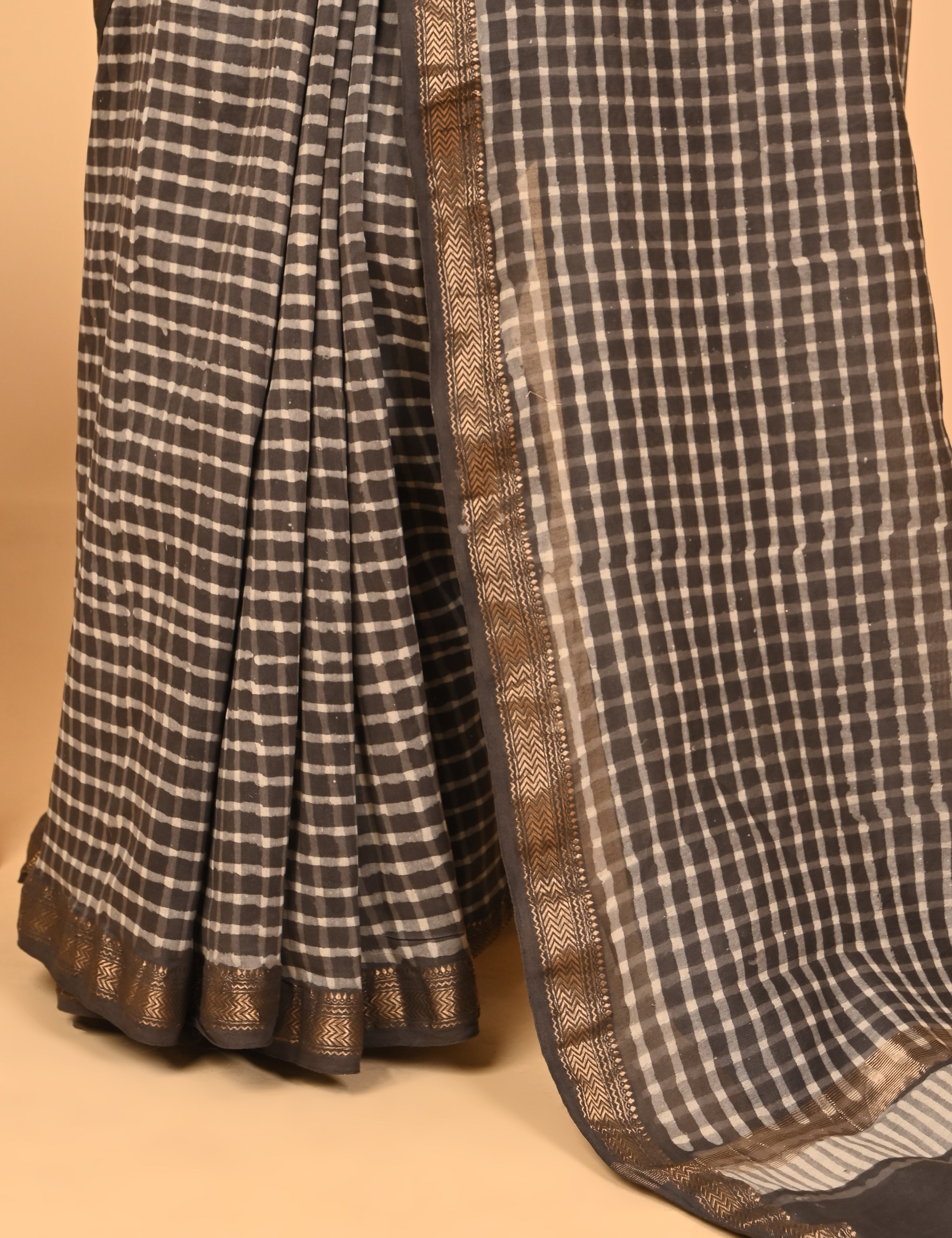 Ranjana Brown Dabu Saree