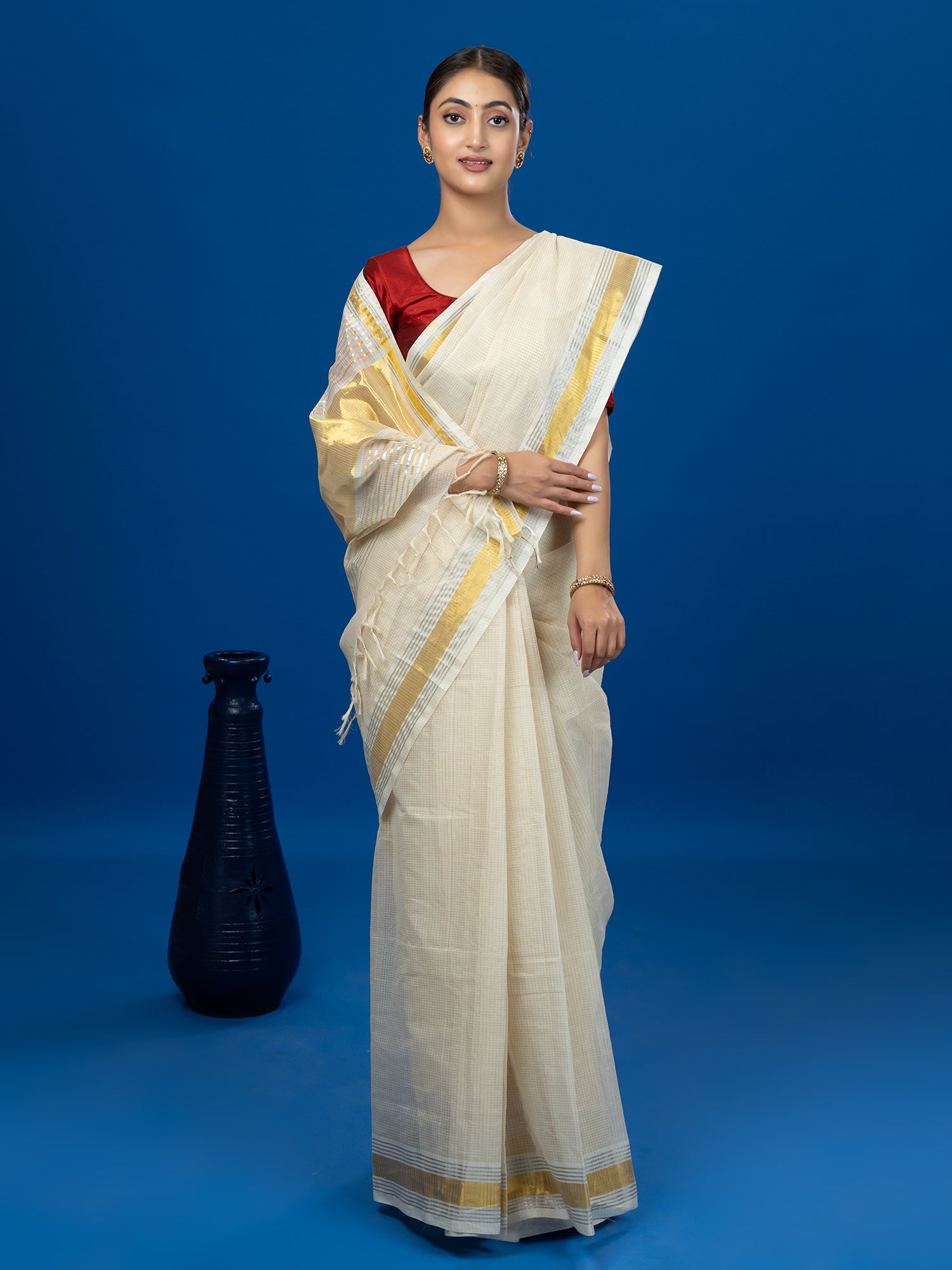 Nanu Kattam White Venkatagiri Saree