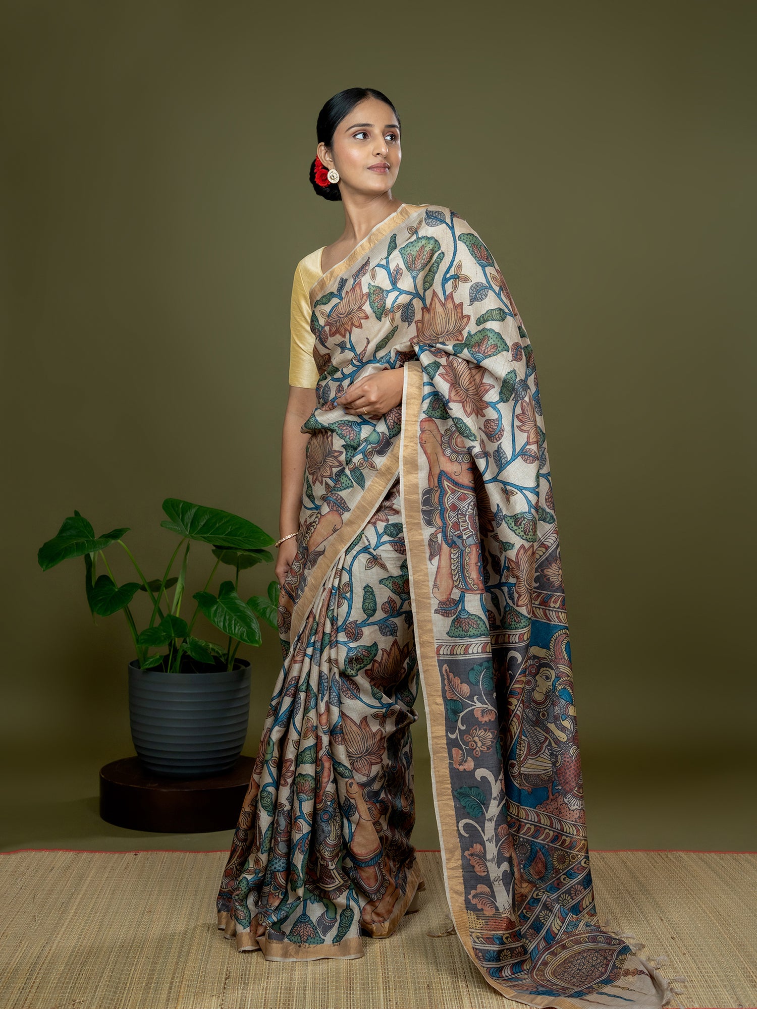 Manjari Off White Kalamkari Saree