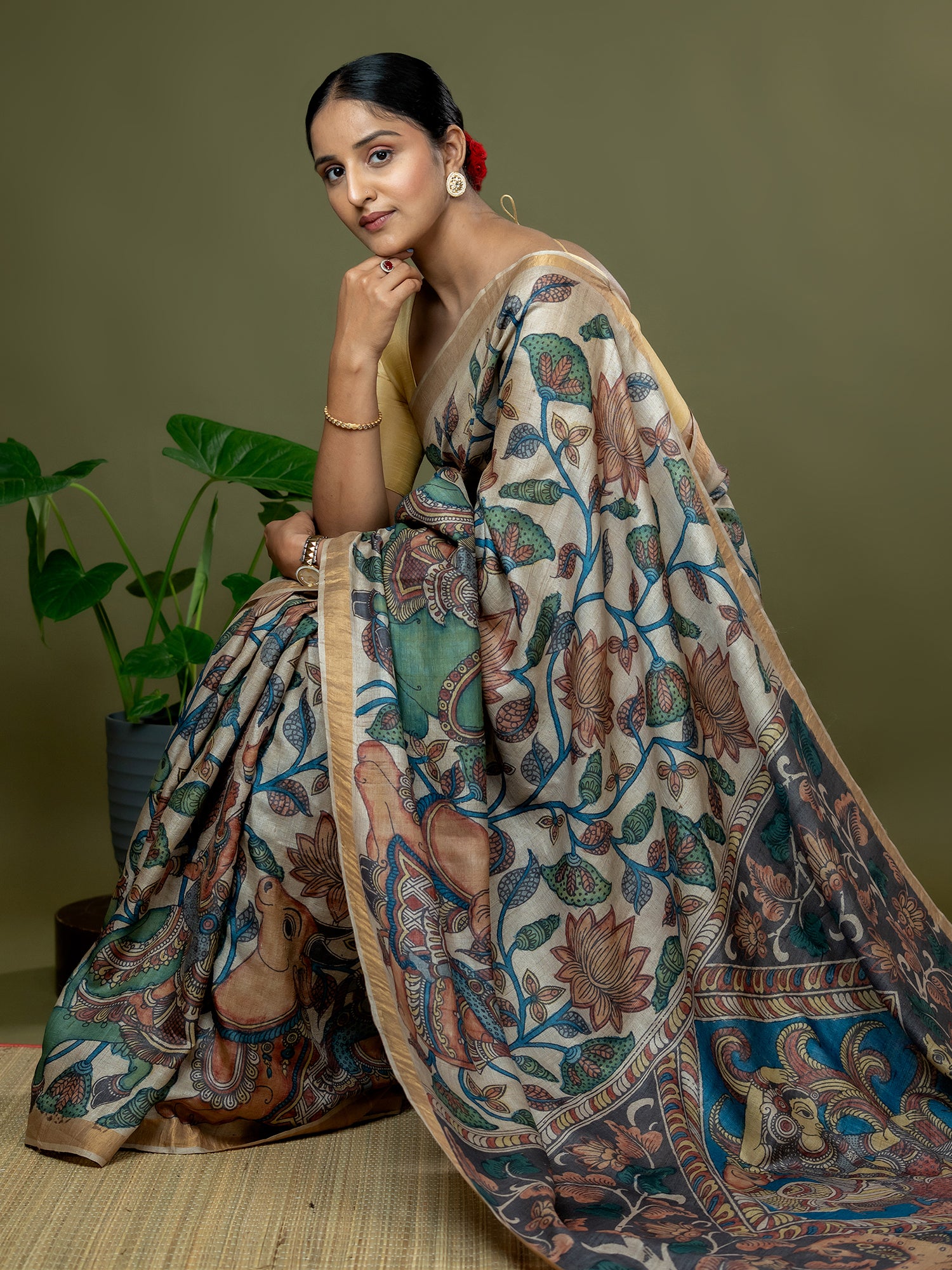 Manjari Off White Kalamkari Saree