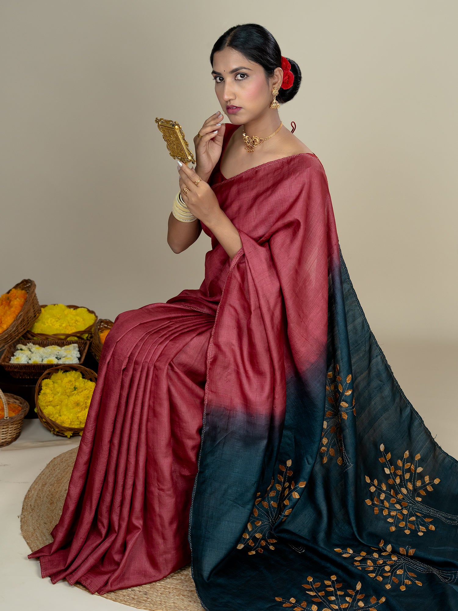 Kalpavruksha Red Hand Embroidery Applique Saree